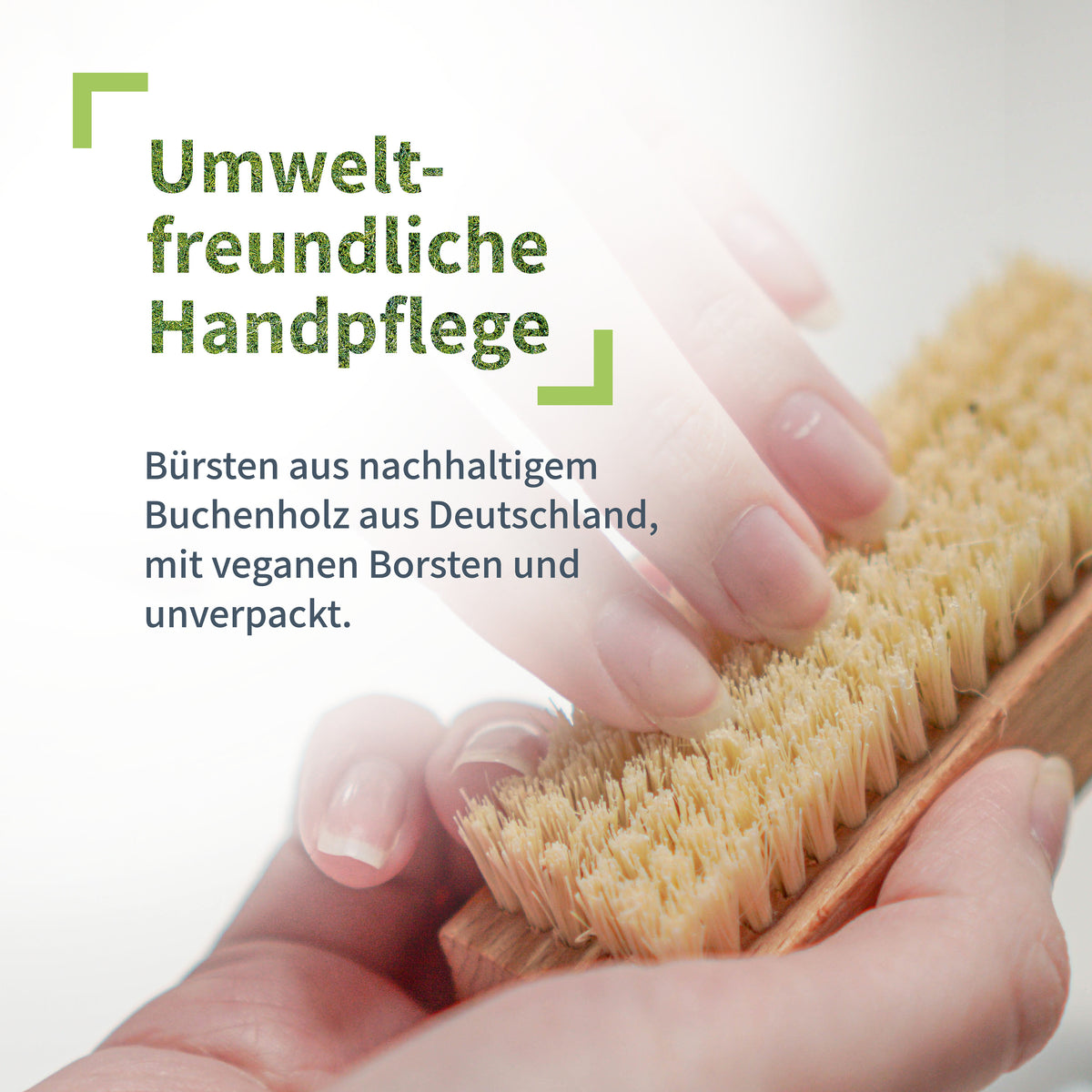 Grobe Handwaschbürste aus Buchenholz, mit Fibreborsten